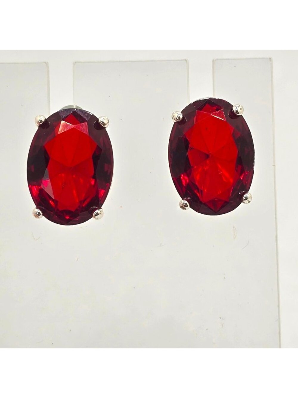 Vintage Red Faceted Crystal Rhinestone Stud Earrings Silver Tone Oval Statement